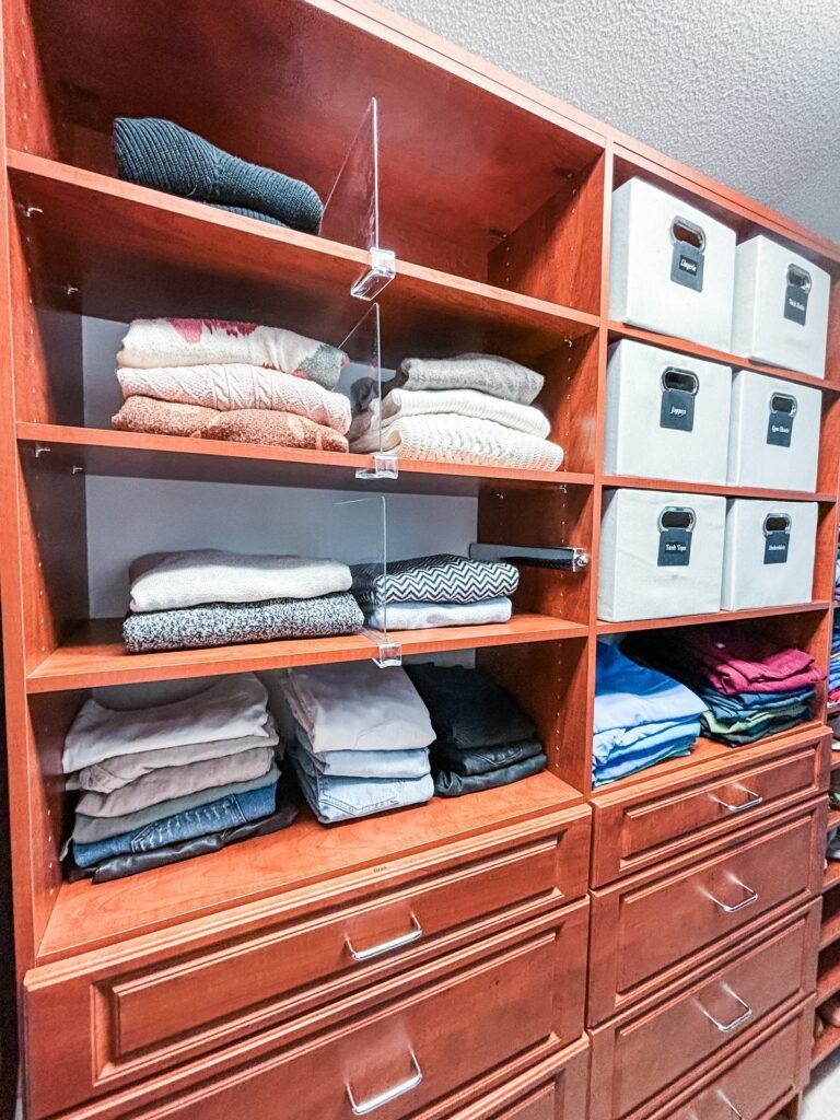 How to Declutter Your Bedroom Without Feeling Overwhelmed 543689917 18073016369326750 3958081199608929703 n
