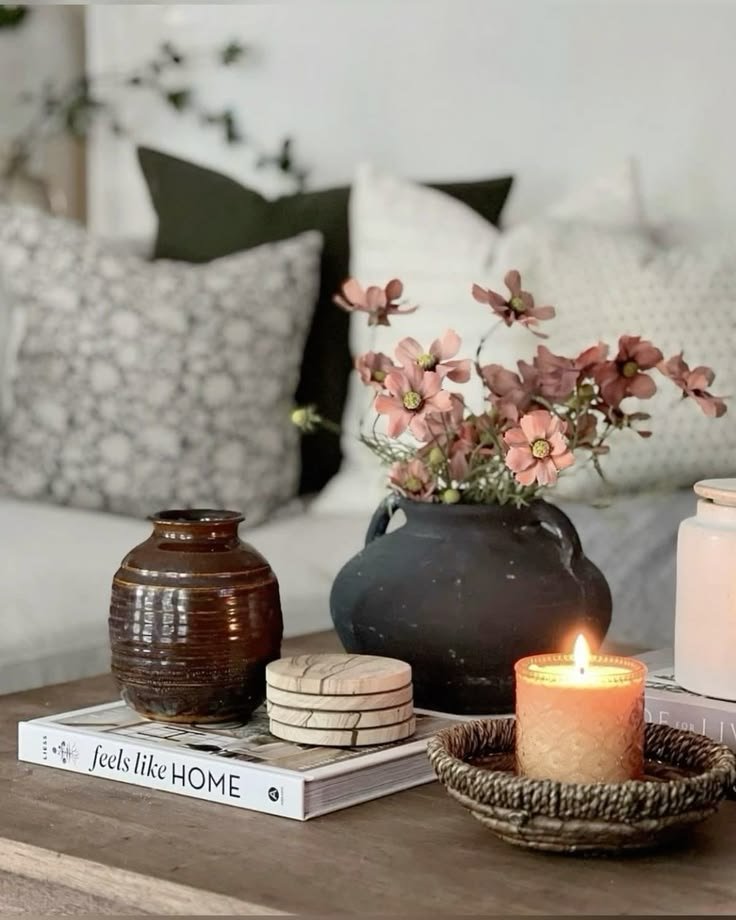 How to Style a Coffee Table Like an Interior Designer download (1)
